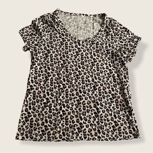 Banana republic Malibu leopard T-shirt S